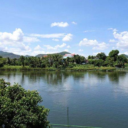 West Wonder Riverside Resort Kanchanaburi Exterior foto